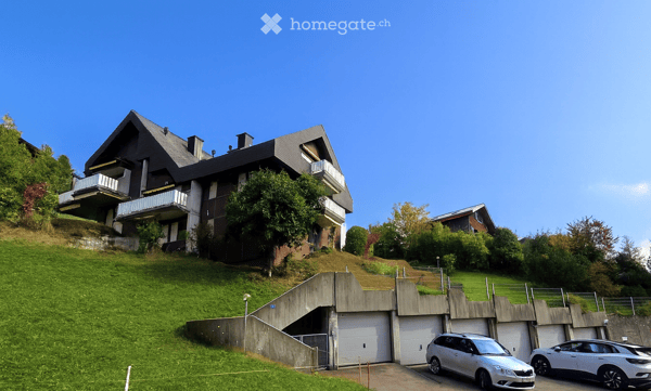 Charmante 2.5-Zimmer-Wohnung mit Gartensitzplatz, Einzelgarage und Bergsicht in Wildhaus 8