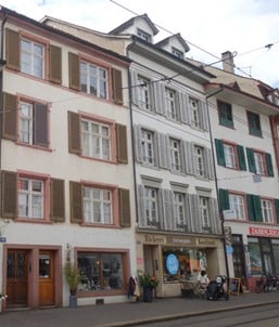 Gemütliche 2.5-Zimmer-Wohnung in der Spalenvorstadt 1