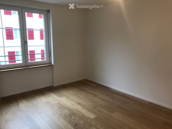 Charmante 2-Zimmer-Wohnung im Altbau an der Ackerstrasse, Basel 4
