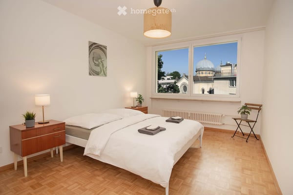 Helle 2.5-Zimmer-Wohnung mit Balkon und schöner Aussicht in Basel 1