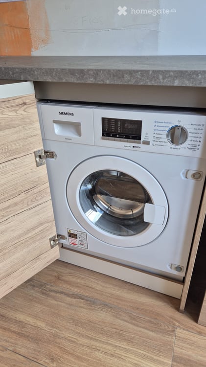 Magnifique appartement lumineux et rénové de 4 pièces – Vue iconique sur le Rhône 9