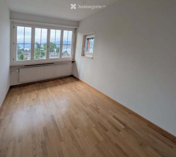 Geräumiges 8.5-Zimmer-Einfamilienhaus an ruhiger Lage in Meilen mit Seesicht 5