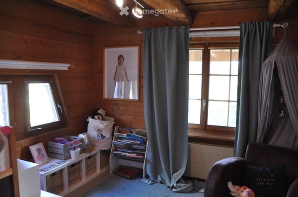 Charmante 5.5-Zimmer-Altbauwohnung in Neunforn – Ruhige Lage mit schöner Aussicht 4