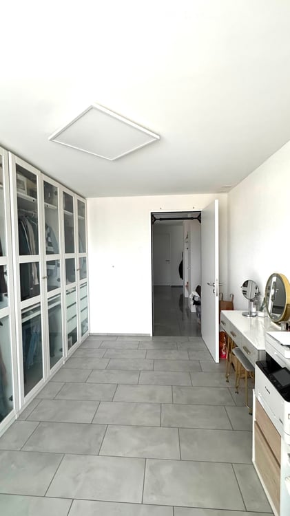 Moderne 4.5-Zimmer-Neubauwohnung mit Balkon in Birr 9