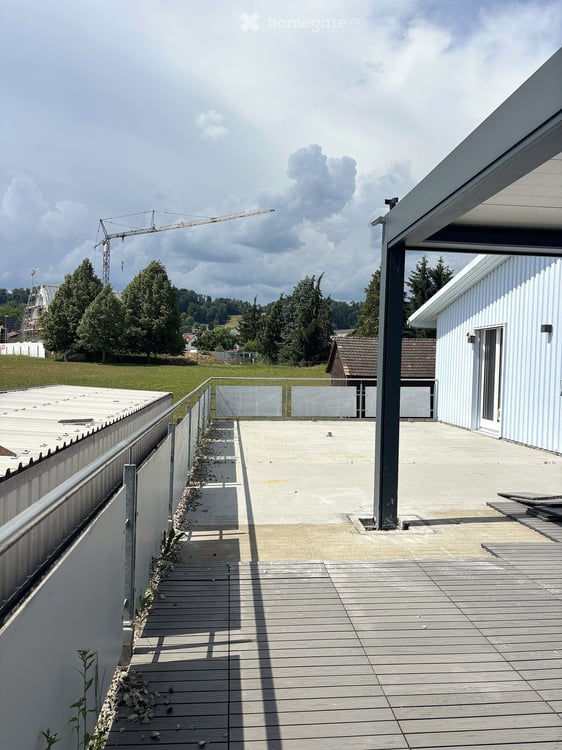 Helle 5.5-Zimmer-Attikawohnung mit grosser Dachterasse - sofort verfügbar 11