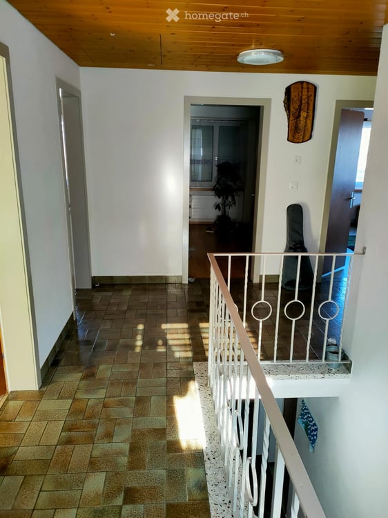 Freistehendes 5.5-Zimmer-Einfamilienhaus mit grossem Garten & viel Privatsphäre 23