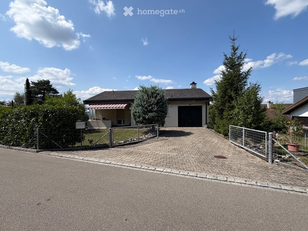 „Freistehendes 5.5-Zimmer-Einfamilienhaus mit grossem Garten & viel Privatsphäre“ 2