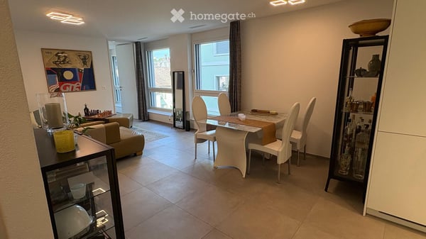 Moderne 4.5-Zimmer-Wohnung an der Limmatstrasse 27 (Nähe HB / Sihlquai), per sofort zu vermieten 2
