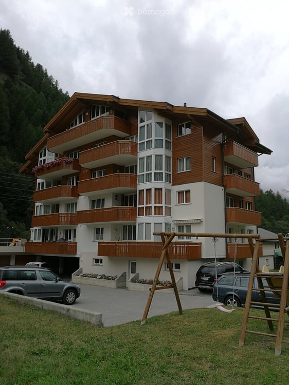 Nutzung als fester Wohnsitz oder Ferienwohnung. Alle Räume sind vollwertig möbiliert! 2