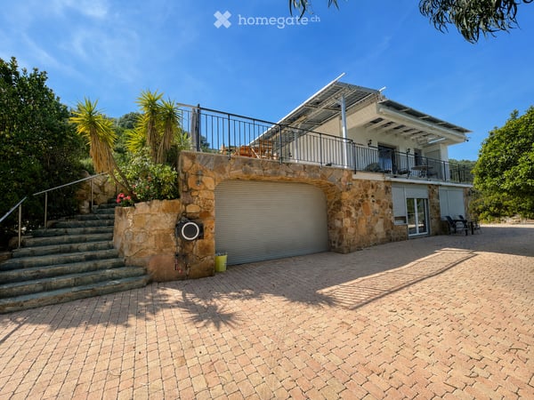 Villa auf Korsika mit Pool in traumhafter Lage am Meer 11