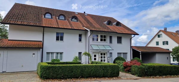 Grosse 3 ½ Zimmer-Maisonette-Wohnung an exklusiver und ruhiger Lage 2