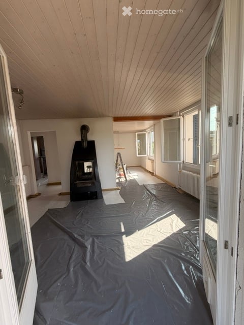 Charmante 4-Zimmer-Wohnung mit Balkon und Parkplatz in Bern 3