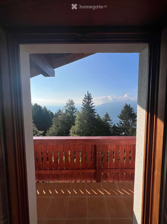 Exklusives Berg-Chalet mit Zweitwohnsitz auf der Cardada / Tessin 16