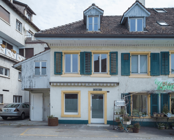 Charmante 5-Zimmer-Dachwohnung im Altbau in Dornach – ab Oktober 2026