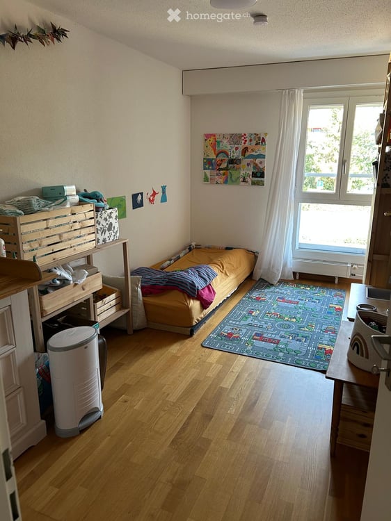 Grosszügige Wohnung in Köniz 4