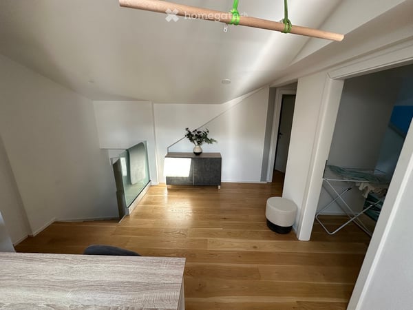 Charmante 4.5-Zimmer-Dachgeschosswohnung an der Sankt Georgen-Strasse in St. Gallen 6