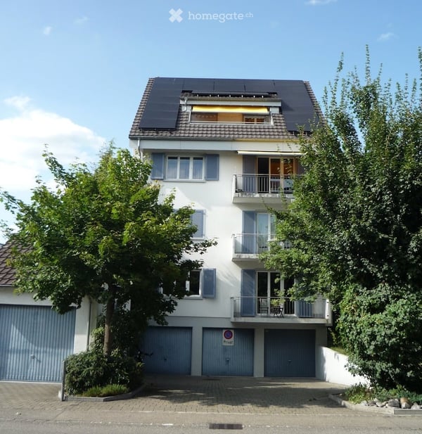 Schöne Wohnung in ruhigem Einfamilienhaus-Quartier 2