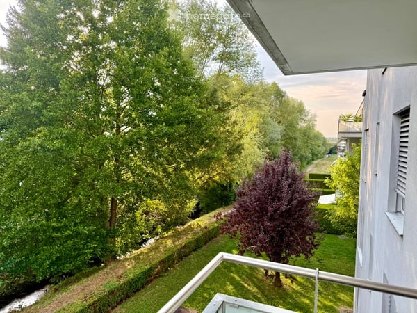 Helle 4.5-Zimmer-Wohnung mit Balkon und schöner Aussicht in Bülach 4