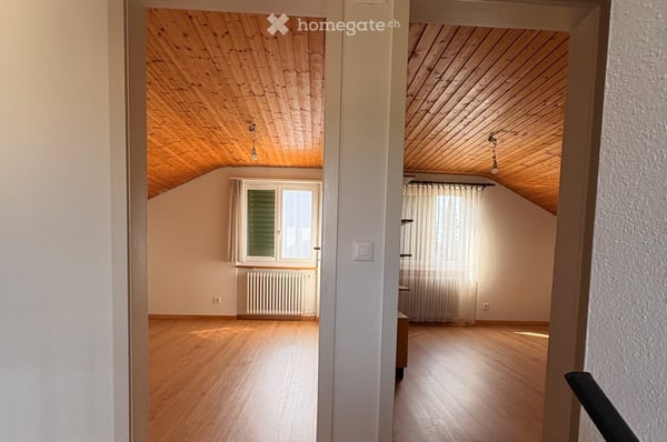 Charmantes 5.5-Zimmer Einfamilienhaus mit grossem Garten in Buchs AG – ab sofort verfügbar 6