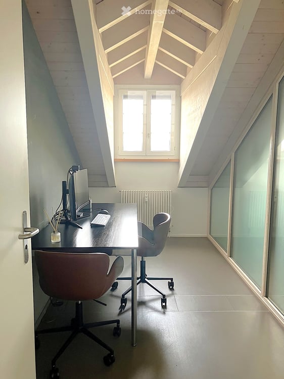 Arbeitsplatz im Open Office am Stadelhofen – 24/7 Zugang, Seeblick, Zürich 8