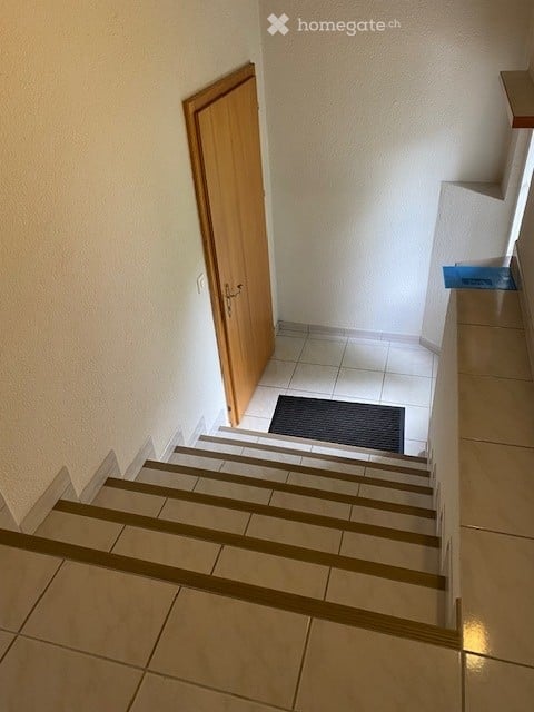 Charmante 3.5-Zimmer-Dachwohnung in Näfels – Wohnen mit Charakter und Bergblick 14