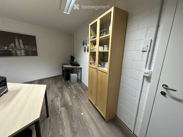Zwei helle Eigentumsbüros (Teileigentum) in Winterthur-Töss – einzeln oder zusammen – In Wannen 18 4