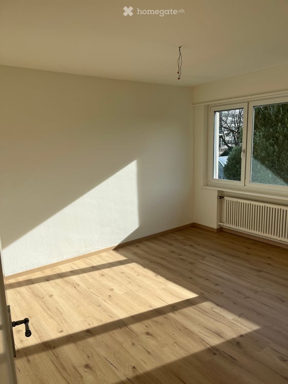 Charmante 2.5-Zimmer-Altbauwohnung mit Balkon in Rapperswil SG (beim Sonnenhof) 4
