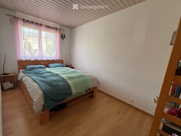 Appartement attique de 3.5 pièces avec vue sur le lac à Grandson 2