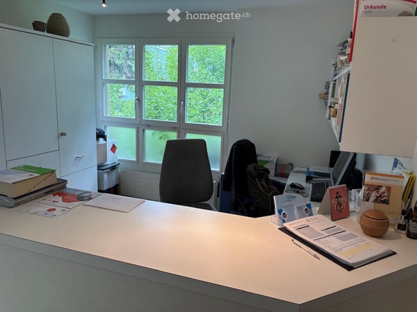 Praxis / Büro beim Bahnhof Dübendorf 4