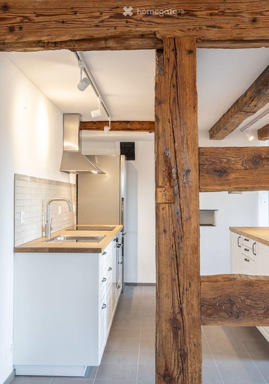Charmantes 5-Zimmer-Doppeleinfamilienhaus im Herzen von Hinwil 4
