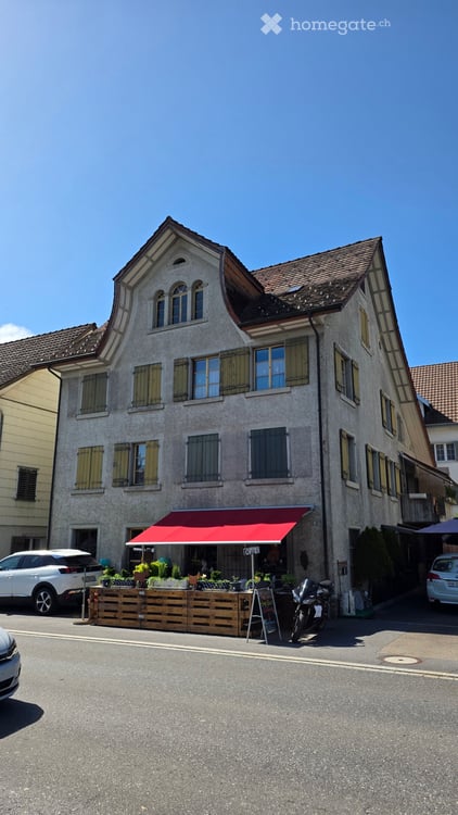 Charmante, zentrale 1.5-Zimmer-Wohnung in Neuhaus SG - Ab 1.10.2026 verfügbar 1