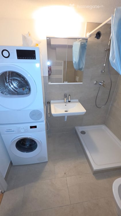 Gemütliche 2.5-Zimmer-Wohnung mit Balkon in Zizers 7