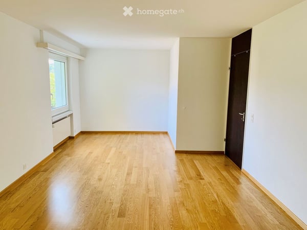 Charmante 3.5-Zimmer-Wohnung mit Seesicht und Balkon in Stäfa 27