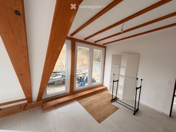 Geräumiges 9-Zimmer-Mehrfamilienhaus (auch als Einfamilienhaus nutzbar)in ruhiger Lage in Bettingen 13