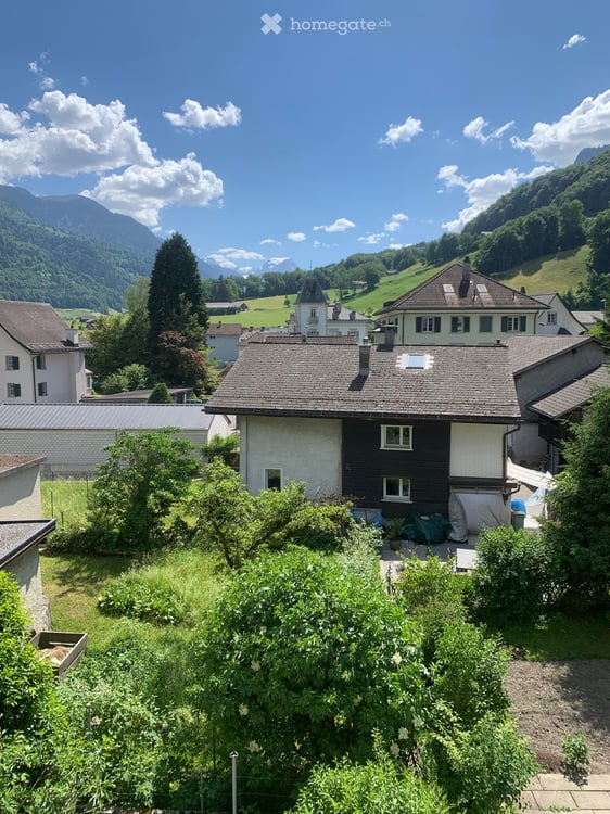 Historisches 5.5-Zimmer-Reiheneinfamilienhaus in Mitlödi 4