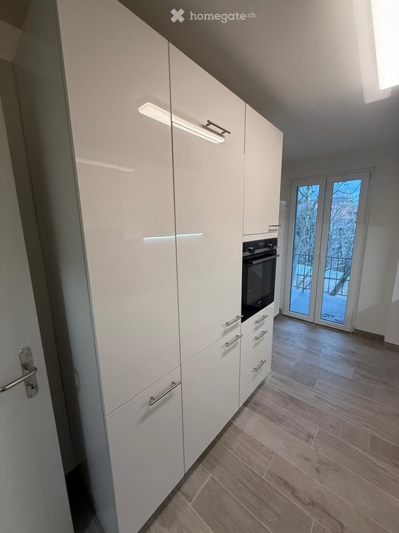 Charmante 4-Zimmer-Altbauwohnung mit 2 Balkonen in Basel – ab September 2026 4