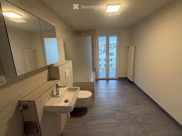 Charmante 4-Zimmer-Altbauwohnung mit 2 Balkonen in Basel – ab September 2026 8