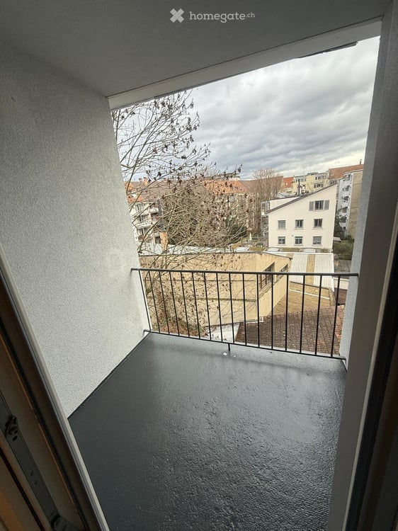 Charmante 4-Zimmer-Altbauwohnung mit 2 Balkonen in Basel – ab September 2026 16