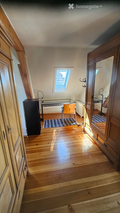Charmante 2.5-Zimmer-Wohnung mit Aussicht in Zürich Seefeld 10