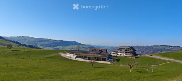 Erstvermietung von grosszügigen 4.5-Zimmerwohnung an aussichtsreicher Lage, Schwarzenberg LU 12