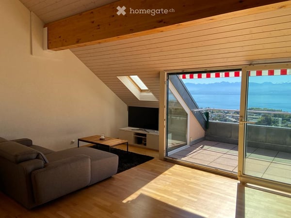 UNIQUE, attique de 140m2 avec vue imprenable sur tout le lac et les alpes