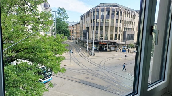 Repräsentative Bürofläche direkt am Sternen Oerlikon 7