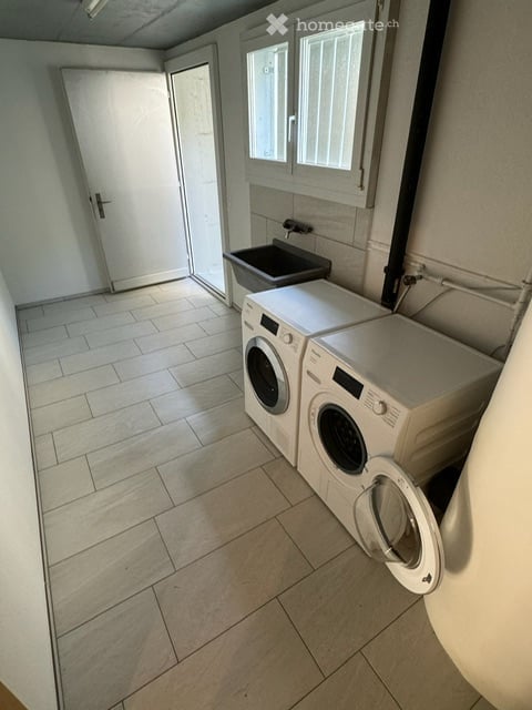 Grosses 6.5-Zimmer Haus in Meggen mit Pergola und Garten an zentraler sowie ruhiger Lage 14