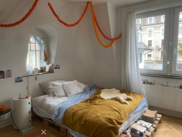 Charmante 3-Zimmer-Altbauwohnung mit Balkon im Herzen von Biel/Bienne 4