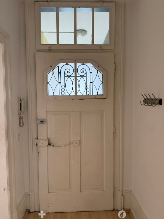 Charmante 3-Zimmer-Altbauwohnung mit Balkon im Herzen von Biel/Bienne 7
