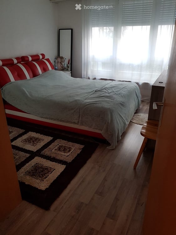 Gemütliche 3 1/2 Zimmer Wohnung mit Gartensitzplatz 13