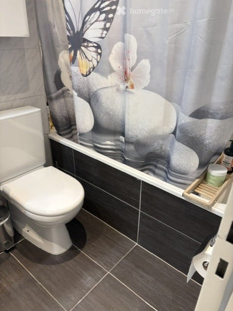 Gemütliche 3 1/2 Zimmer Wohnung mit Gartensitzplatz 7