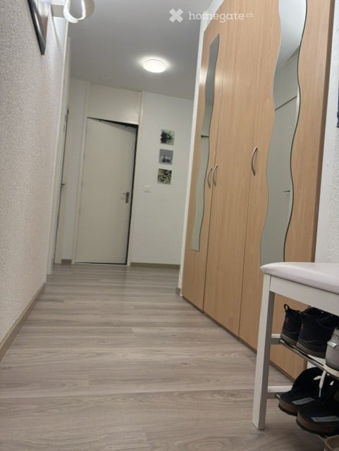 Gemütliche 3 1/2 Zimmer Wohnung mit Gartensitzplatz 2