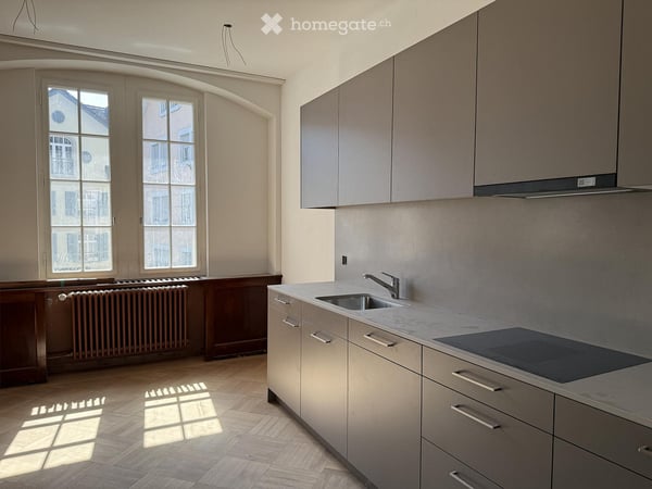 Frisch renovierte Altstadtwohnung in Bremgarten 3