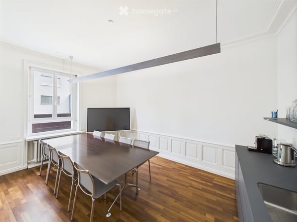 Bezugsbereites Büro (138 m²) mit Übernahmeoption für Mobiliar, zentral in Basel 4